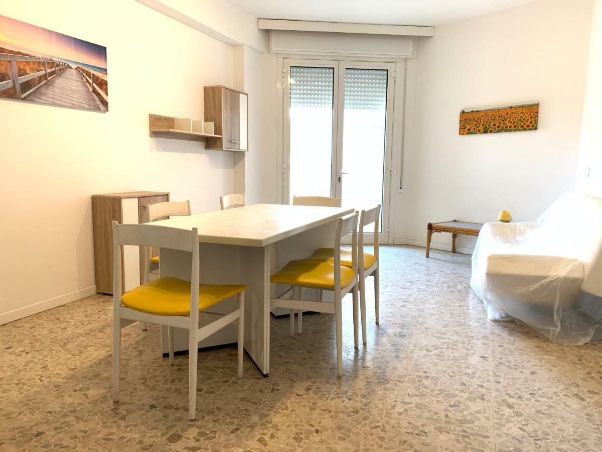 Residence Centro Commerciale - Walterigato Apartments Solo Per Famiglie Lido di Jesolo Exteriér fotografie