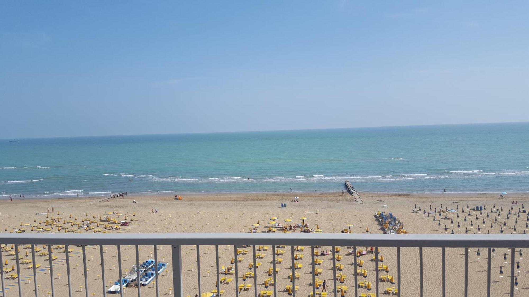 Residence Centro Commerciale - Walterigato Apartments Solo Per Famiglie Lido di Jesolo Exteriér fotografie